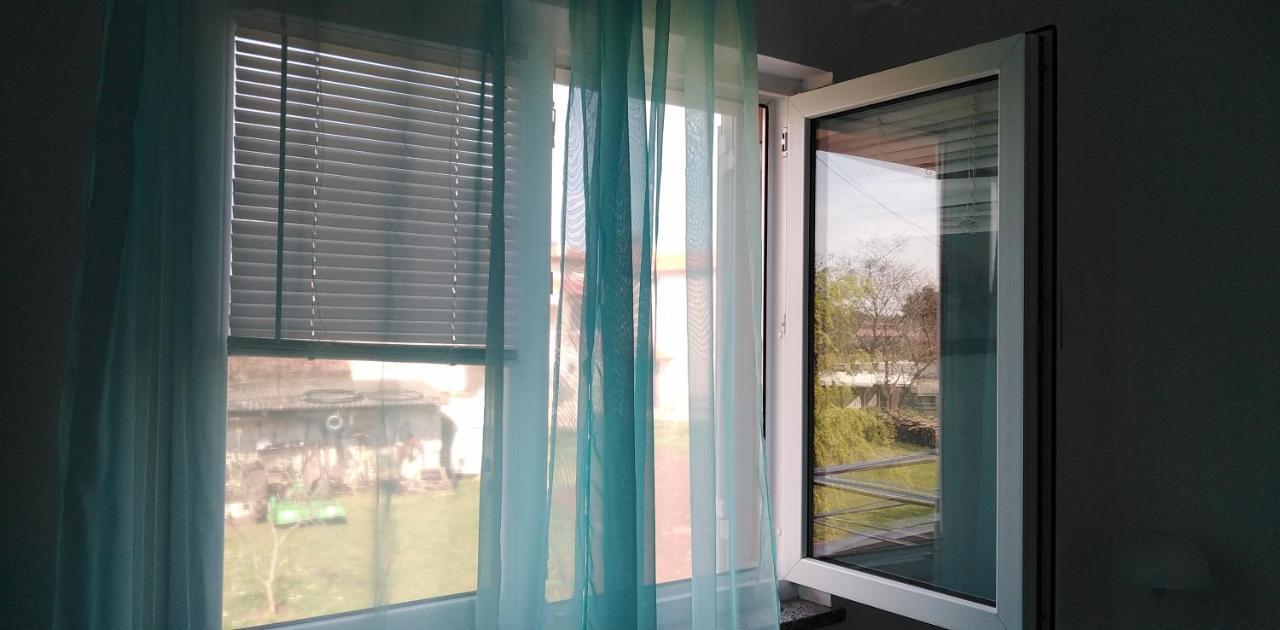 Apartman Valbandon Fažana Exterior foto
