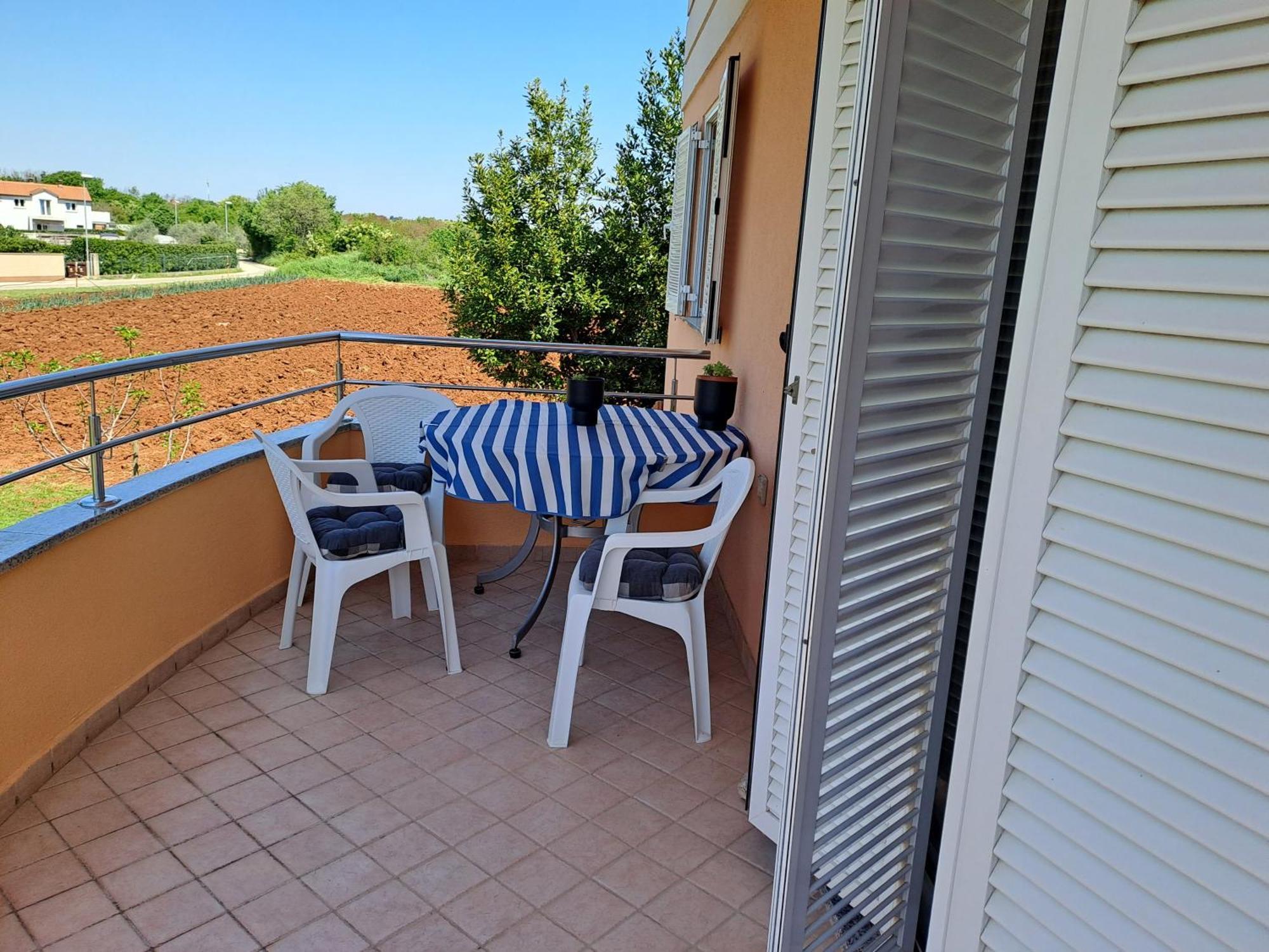 Apartman Valbandon Fažana Exterior foto